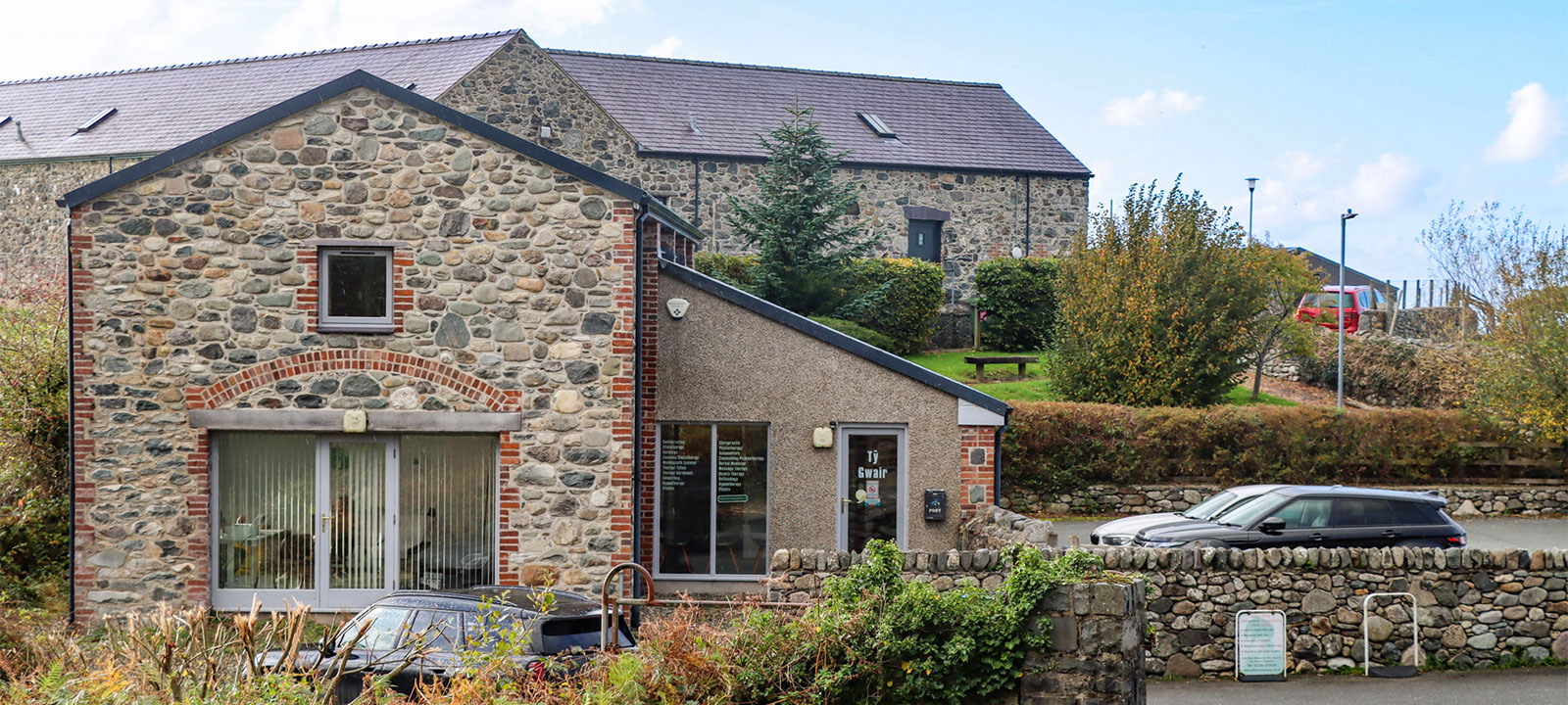 pennant private medical building from the outside